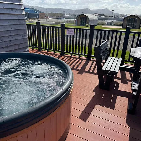 Ffrith Park Hotel Pods Prestatyn Buitenkant foto